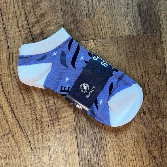 Fairyloot Other - Fairyloot ankle socks